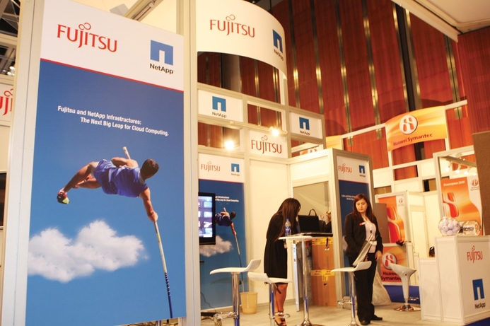 Cloud computing, Cloud Confex, GITEX 2010, Fujitsu Technology Solutions - Germany Fujitsu demystifies cloud computing
