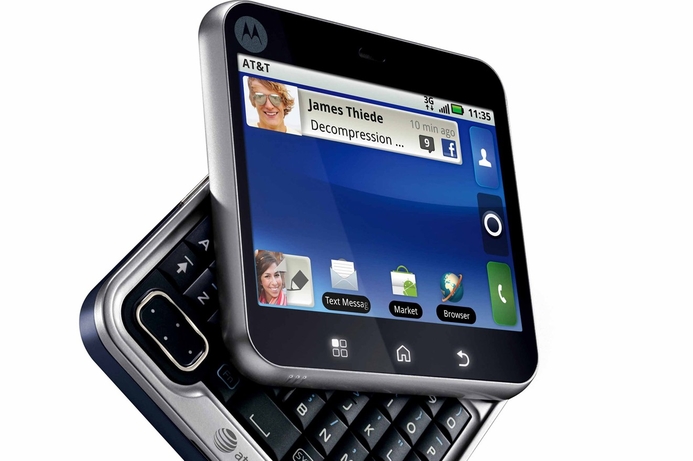 YouGov announced that more women then men want smartphones for social networking and instant messaging just before the launch of the Motorola smartphones, the Defy and Flipout. 29% of women want smartphone for social networking