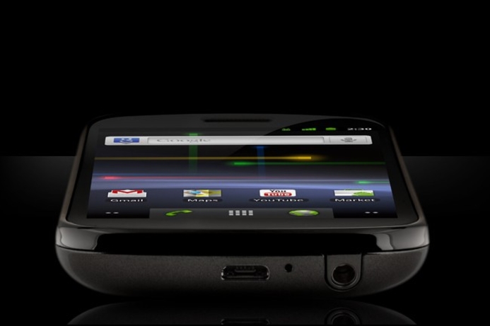 The Nexus S is powered by a 1GHz Hummingbird processor Google shows off Gingerbread and Nexus S