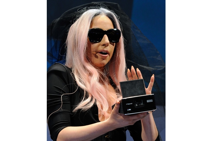 Popstar and Polaroid creative director, Lady Gaga, revealed the new Polaroid Grey Line, which includes the GL10 Instant Mobile Printer, GL30 Instant Digital Camera and the GL20 Camera Glasses. Polaroid fuses fashion with function