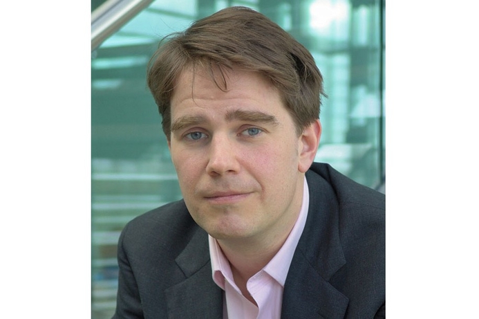 Graham Cluley, senior technology consultant at Sophos has warned Sony PlayStation and Qriocity users that they may be vulnerable to identity theft after hackers stole their personal data. Sophos warns of identity theft after Sony hack