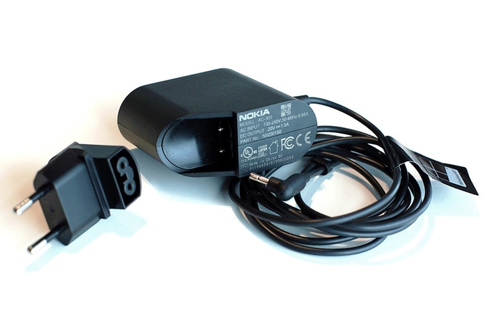 Consumers in Austria, Denmark, Finland, Germany, Russia, Switzerland and UK are strongly advised to suspend use of the charger until further notice. Nokia suspends Lumia 2520 sales amid electric shock concerns