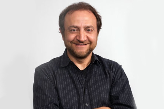 Khalaf: "Over the last six years we have accomplished a lot on our own, but with Yahoo we are in an even better position to achieve our joint goals." Yahoo buys app analytics firm Flurry