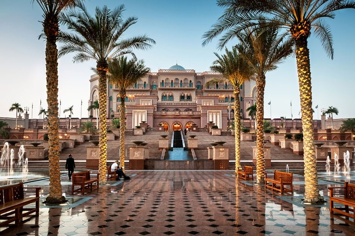 Emirates Palace Hotel has completed a project to upgrade and virtualise its IT infrastructure. Emirates Palace Hotel virtualises IT infrastructure