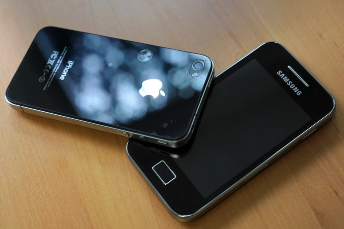 The ruling referenced the iPhone's front face with rounded corners, its bezel, and its app layout design Samsung appealing $548m patent infringement bill in Apple case