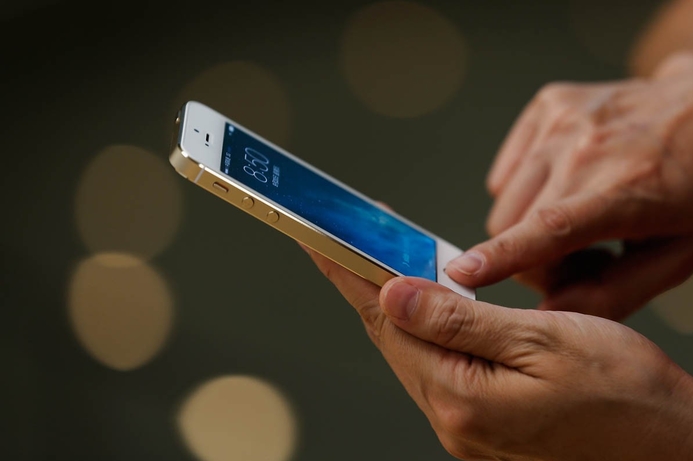 Rumours were put to bed when Apple's software chief, Craig Federighi, confirmed closing apps does not save battery power Apple dismisses biggest iPhone battery myth