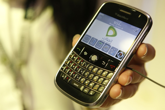 Users will receive compensation for RIM's service outage. Etisalat, du to compensate BlackBerry users