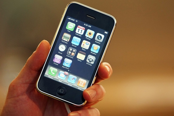 JP Morgan's estimate of 8 million iPhone 5 sales in Q4 may be conservative. Apple’s iPhone 5 could give US GDP significant boost