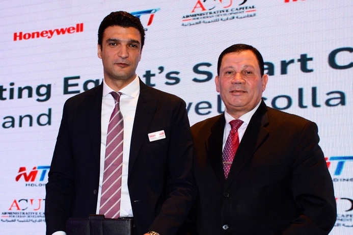 Khaled Hashem, Honeywell’s President for Egypt & Libya, appears with General Eng. Mohamed Abd Allatief, ACUD General Manager during a signing ceremony held in Cairo. Honeywell signed for Egypt's new government capital
