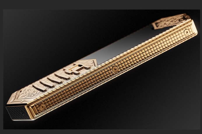 Caviar says that only seven of the Gold Sheikh phone will be created, to symbolise the seven Emirates. Gold phone created in tribute to Sheikh Zayed