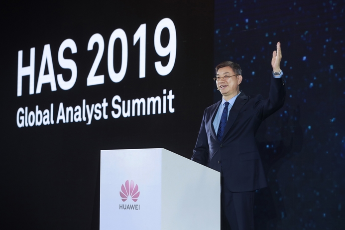 William Xu, Director of the Board and President of the Institute of Strategic Research of Huawei Huawei previews Innovation 2.0 at Global Analyst Summit 2019