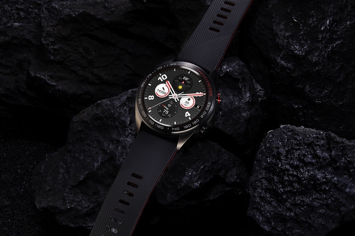 Smartphone, Gadgets, Honor (http://www.hihonor.com/en/pages/home) Honor Watch Magic now available in the UAE